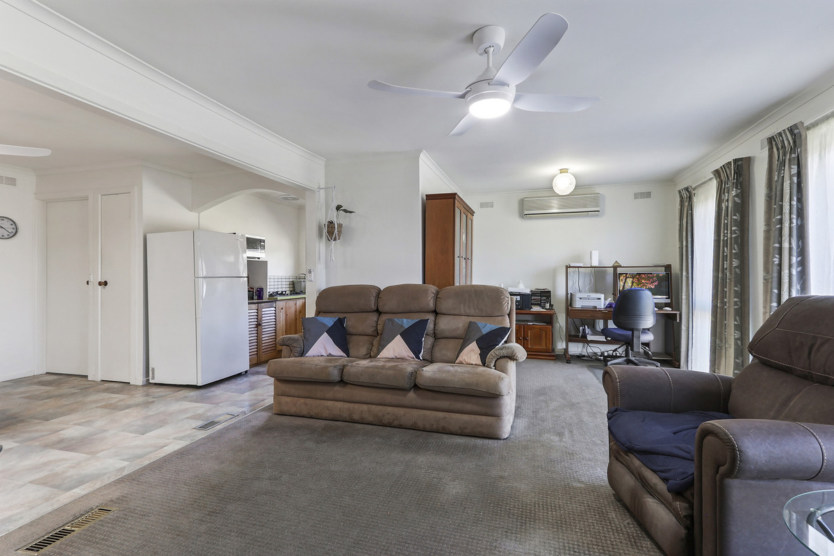 37 Lauriston Drive, Coldstream VIC 3770, Coldstream - Thumbnail 6