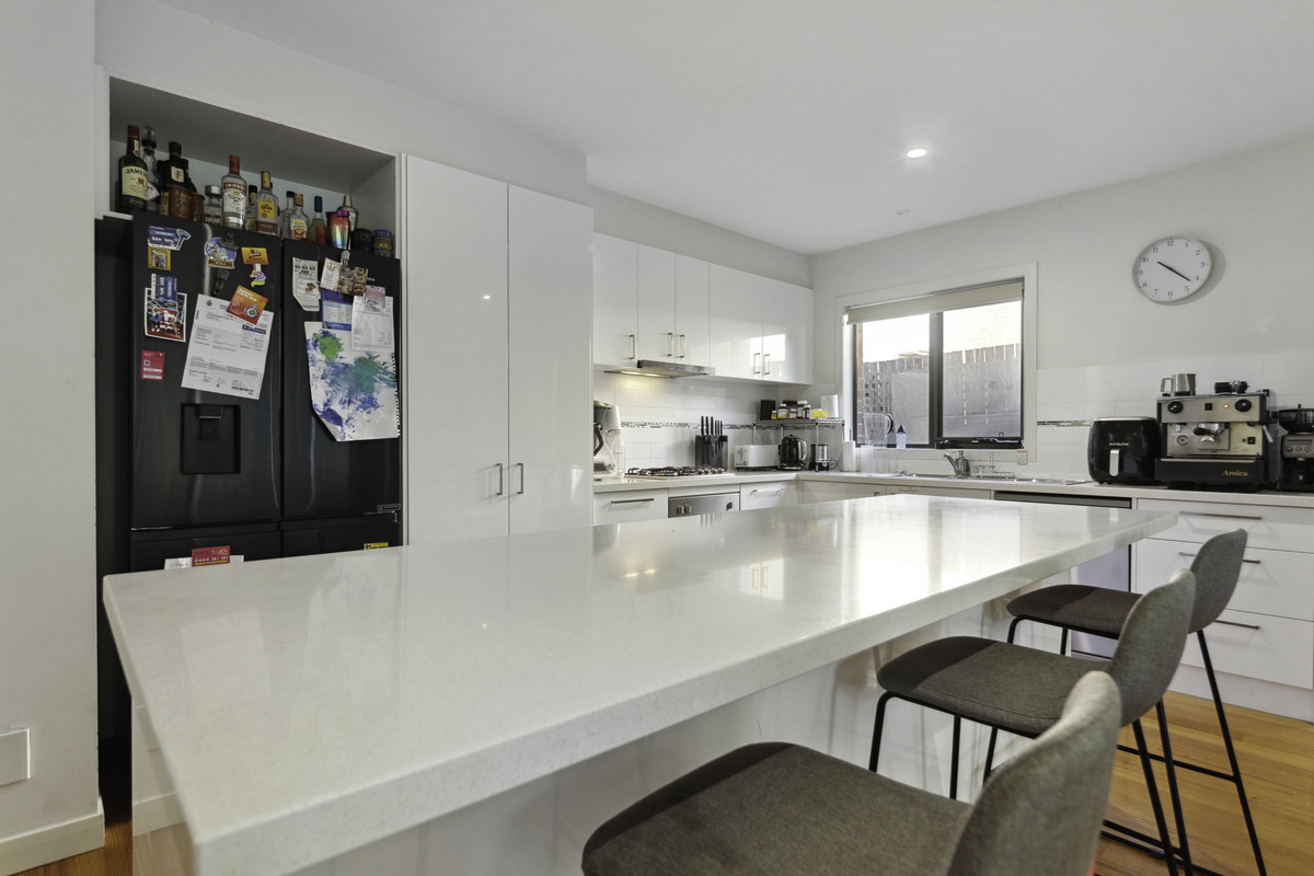 13 Kenwood Cresent, Ringwood VIC 3134, Ringwood - Thumbnail 3