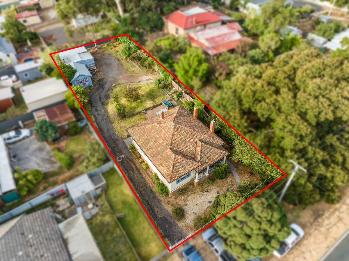 1 Nelson Street, California Gully VIC 3556, California Gully - Thumbnail 2