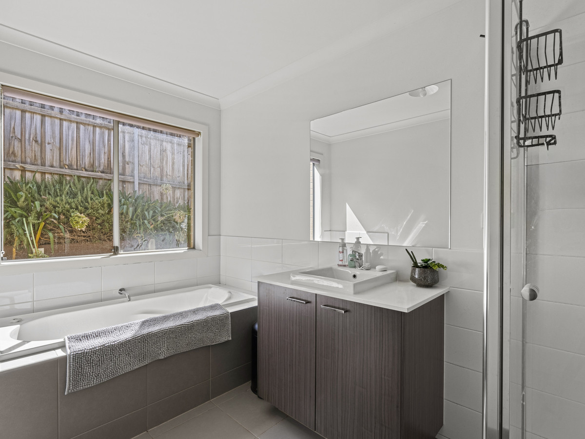 7A Lilly Pilly Court, DARLEY VIC 3340, Darley - Thumbnail 6