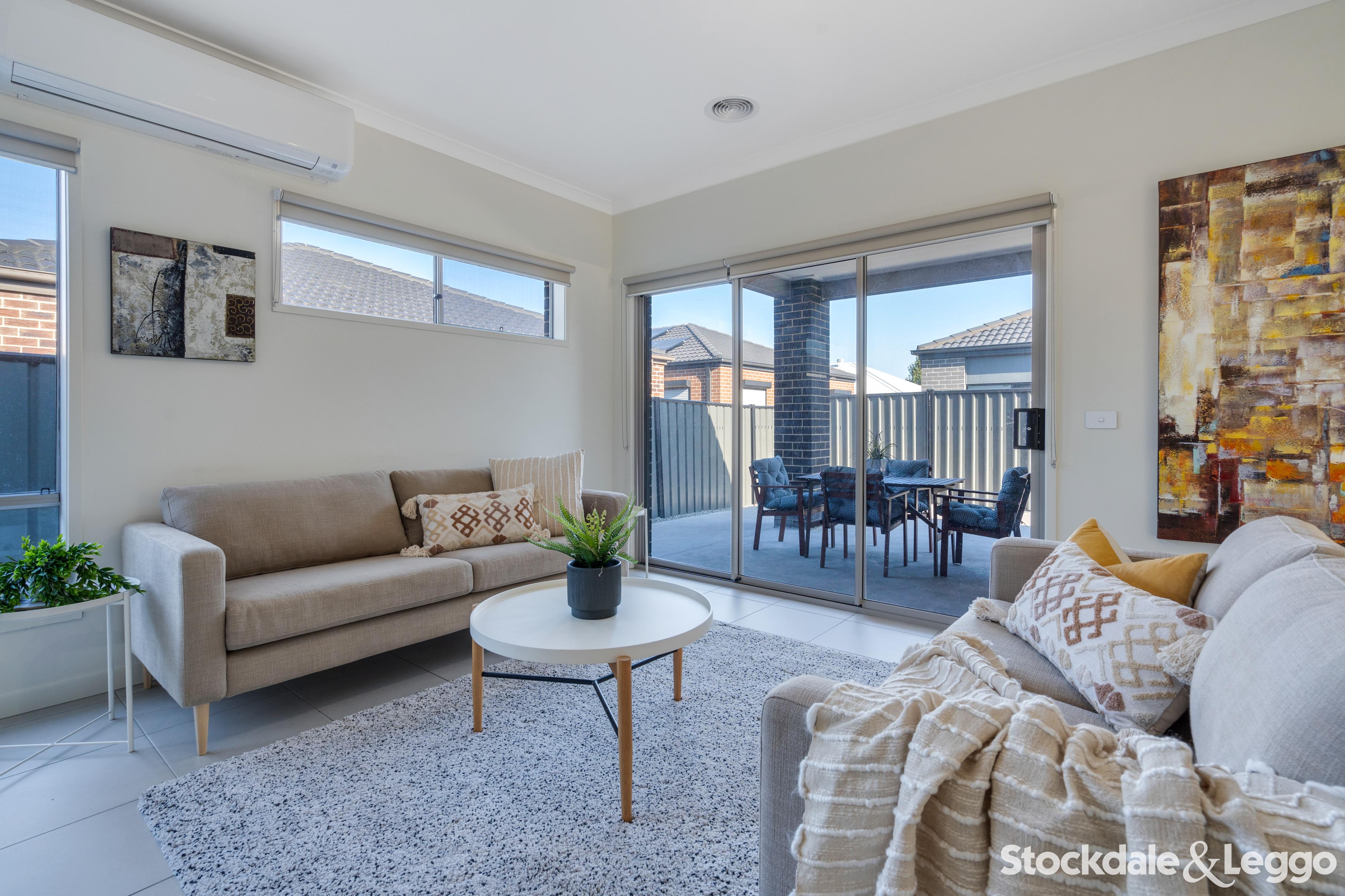 6 Coolamon Drive, Craigieburn VIC, Craigieburn - Thumbnail 4