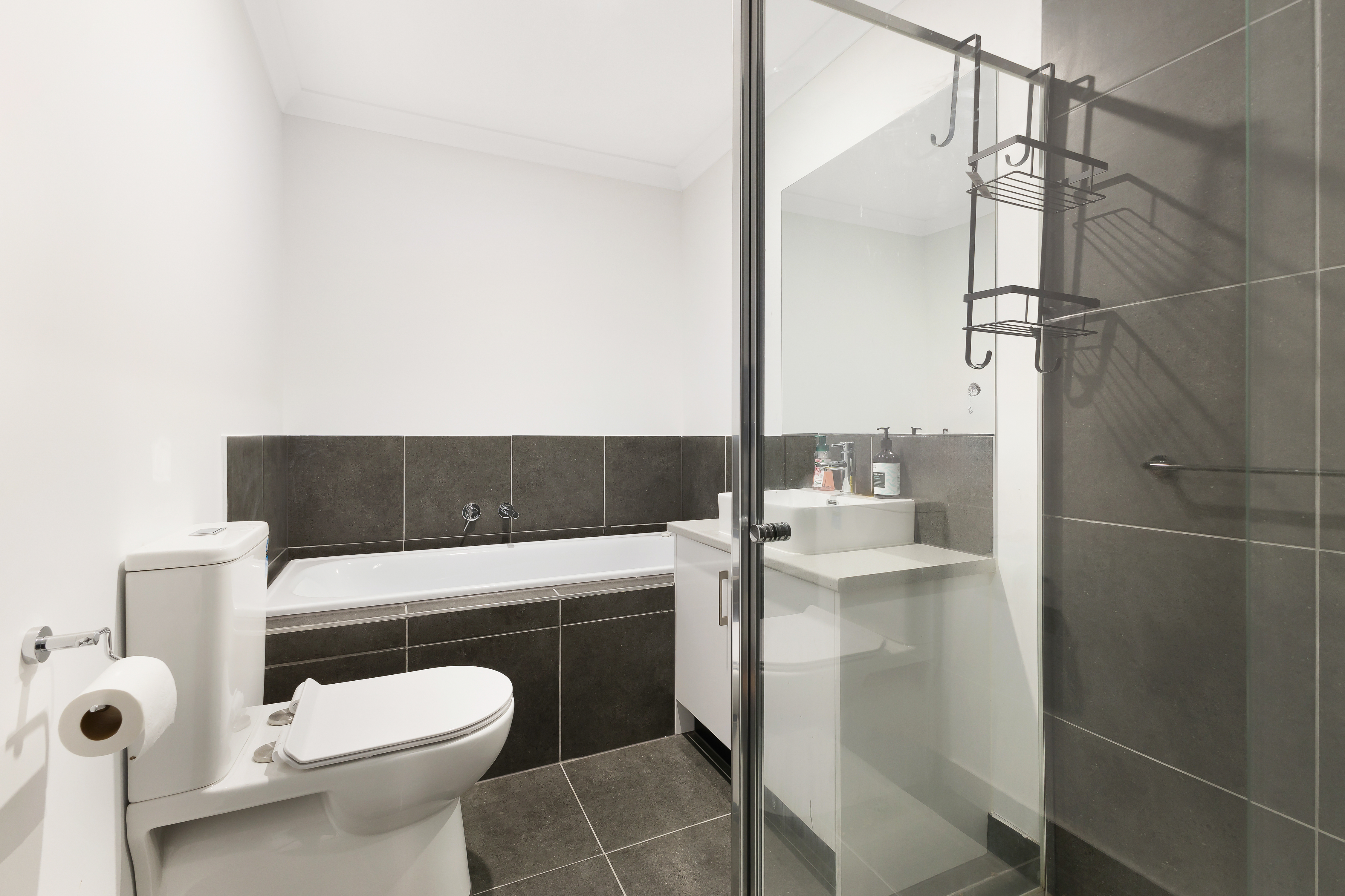 5 Monterey Loop, Clyde North VIC, Clyde North - Thumbnail 7