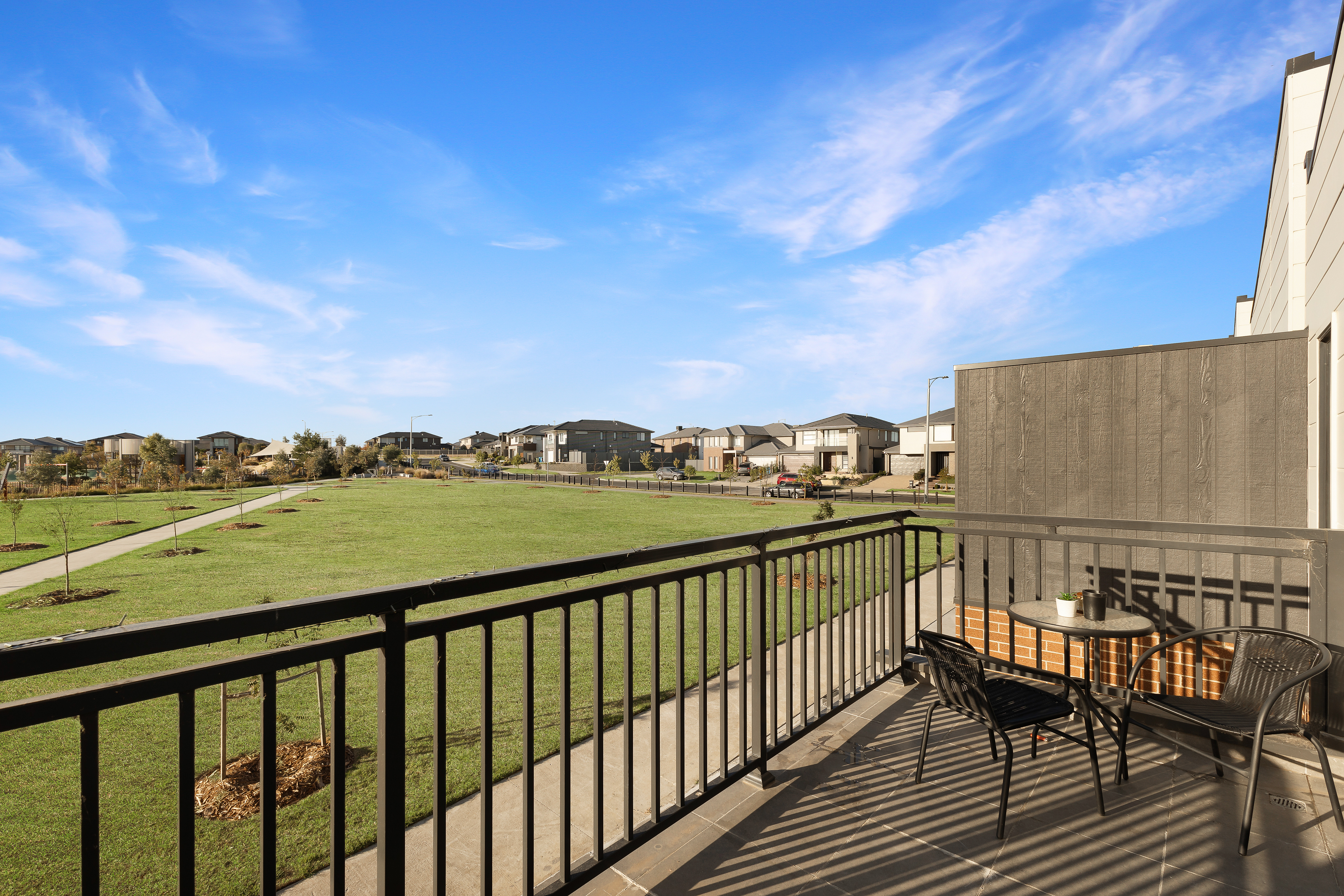 5 Monterey Loop, Clyde North VIC, Clyde North - Thumbnail 8