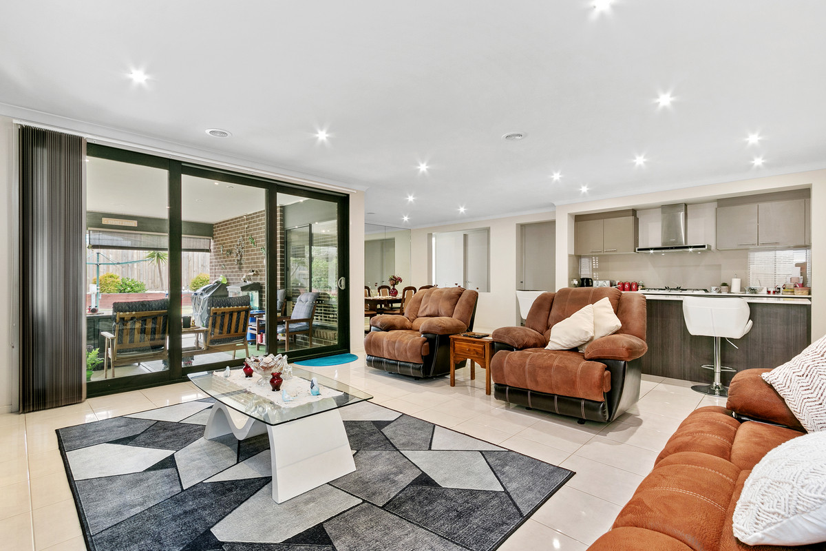 14 Sowerby Road, MORWELL VIC 3840, Morwell - Thumbnail 2