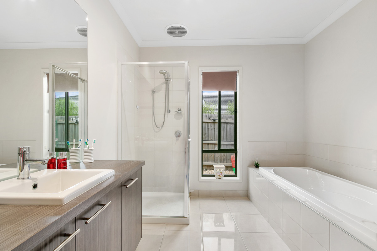 14 Sowerby Road, MORWELL VIC 3840, Morwell - Thumbnail 4