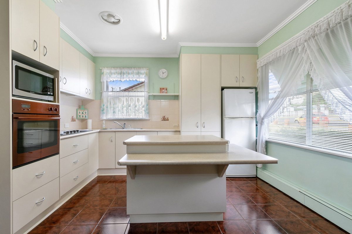 2 Dayble Street, Morwell VIC 3840, Morwell - Thumbnail 6