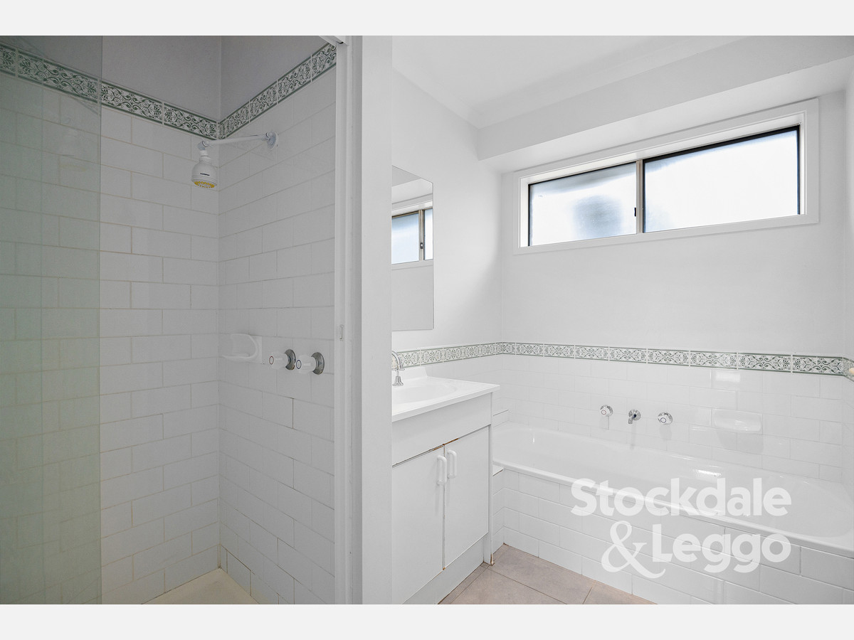 52 Eighth Avenue, Rosebud VIC 3939, Rosebud - Thumbnail 7
