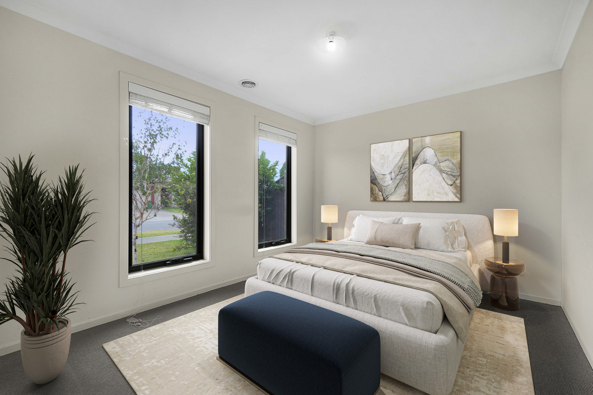 16 Elwood Avenue, PAKENHAM VIC 3810, Pakenham - Thumbnail 2