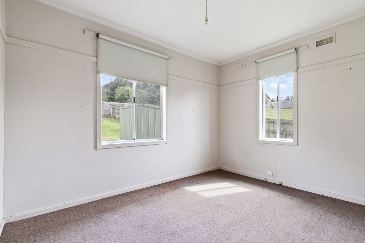 6 Dunbar Avenue, Morwell VIC 3840, Morwell - Thumbnail 7