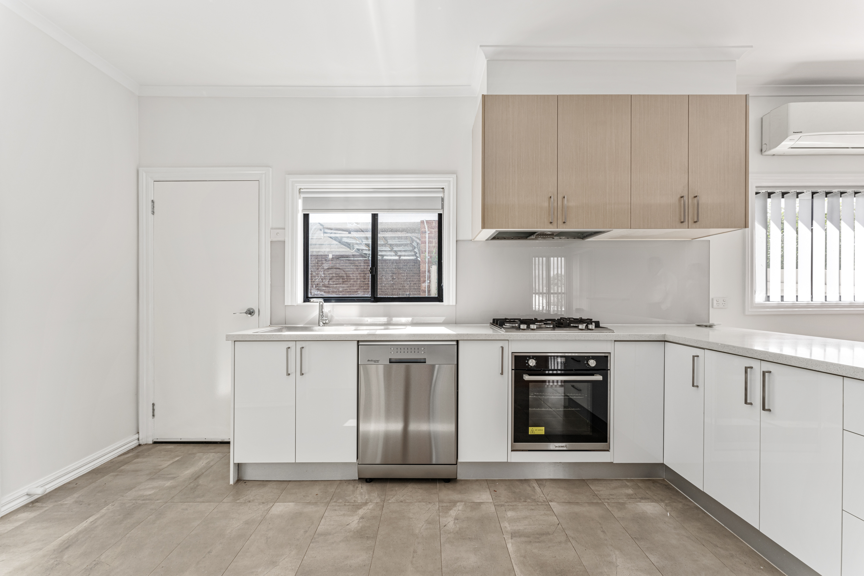 1/3 Sixth Avenue, Dandenong VIC, Dandenong - Thumbnail 5
