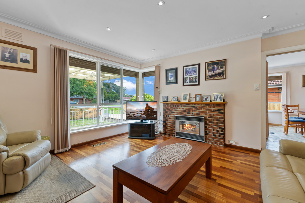 27 Glenfern Road, Ferntree Gully VIC 3156, Ferntree Gully - Thumbnail 3