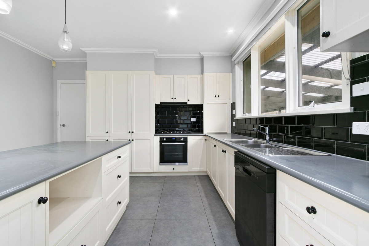 28 High Street, Traralgon VIC 3844, Traralgon - Thumbnail 7