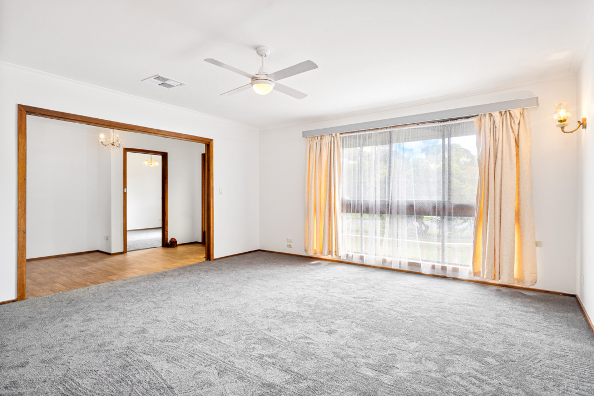 10 Tambo Crescent, Morwell VIC 3840, Morwell - Thumbnail 2