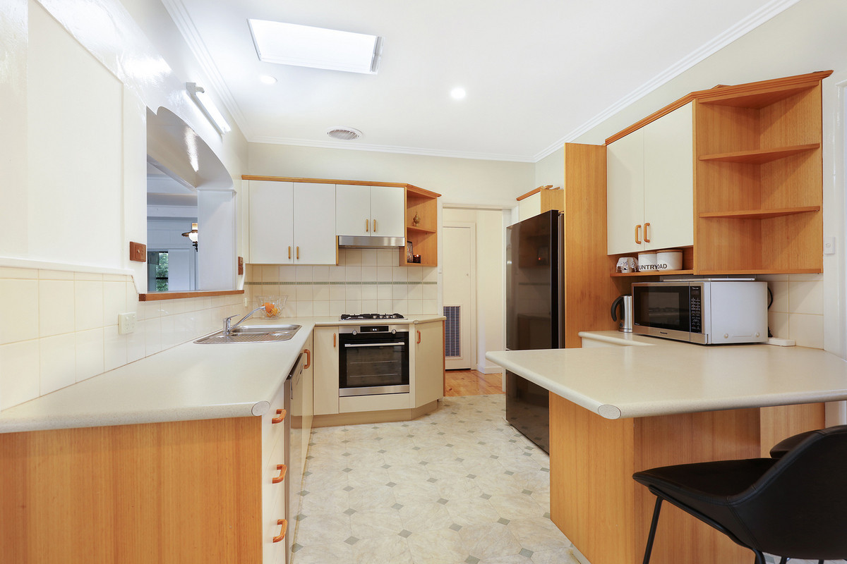 11 St James Crescent, Warrnambool VIC 3280, Warrnambool - Thumbnail 5