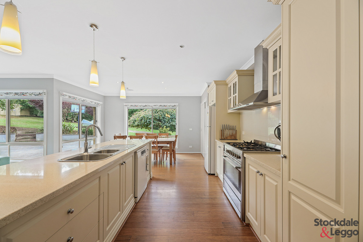18 Josephine Crescent, MIRBOO NORTH VIC 3871, Mirboo North - Thumbnail 5