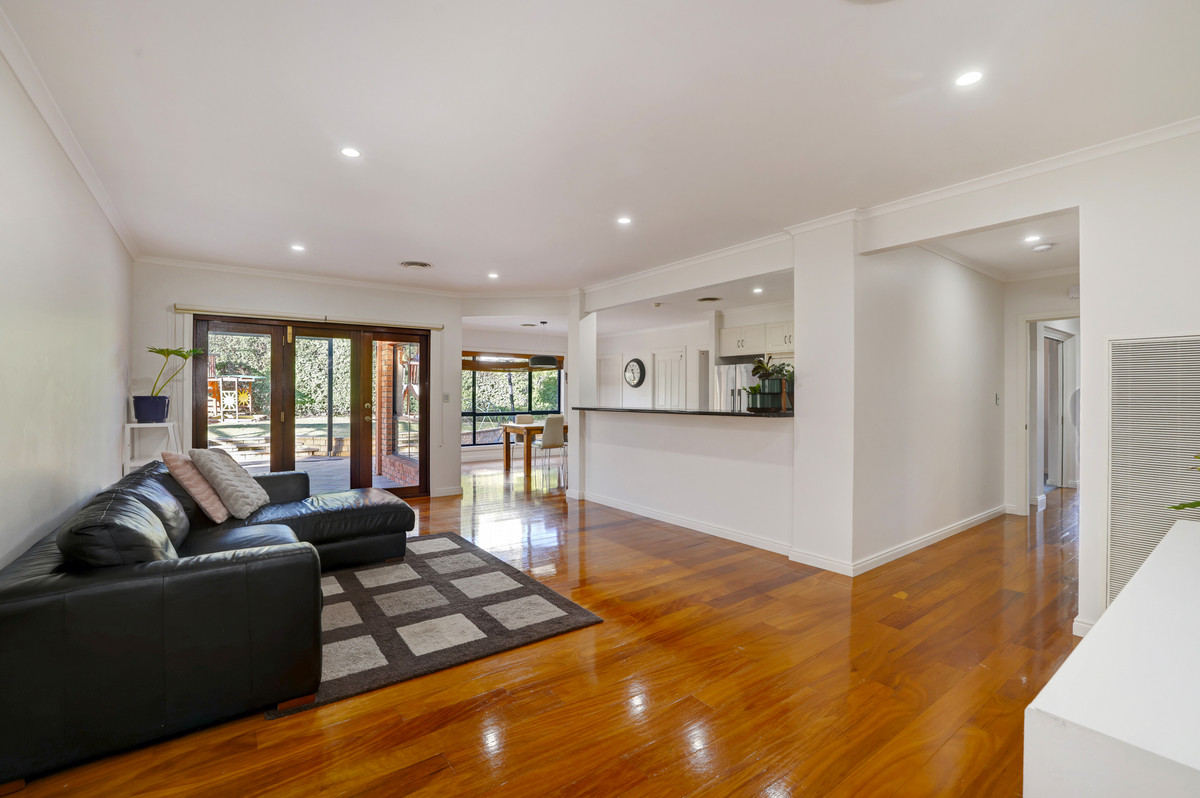 8 Katya Court, Warrnambool VIC 3280, Warrnambool - Thumbnail 2