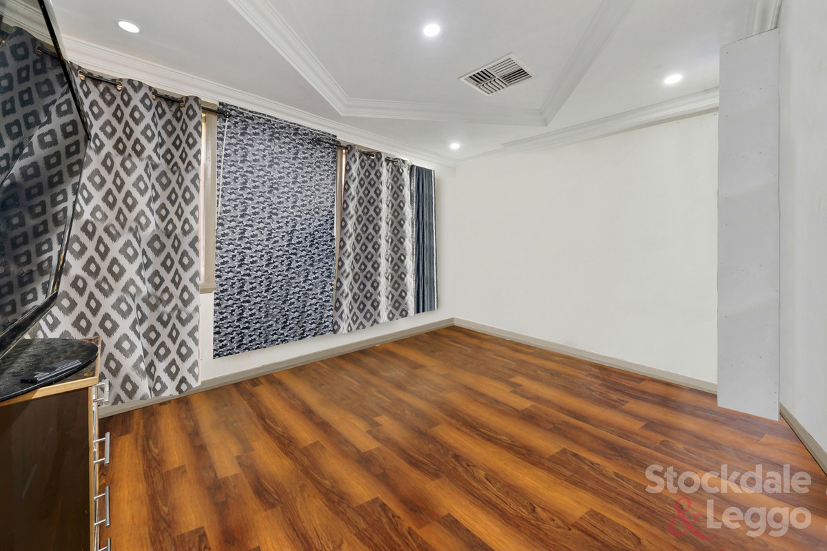 54 Pearson Crescent, Coolaroo VIC 3048, Coolaroo - Thumbnail 7