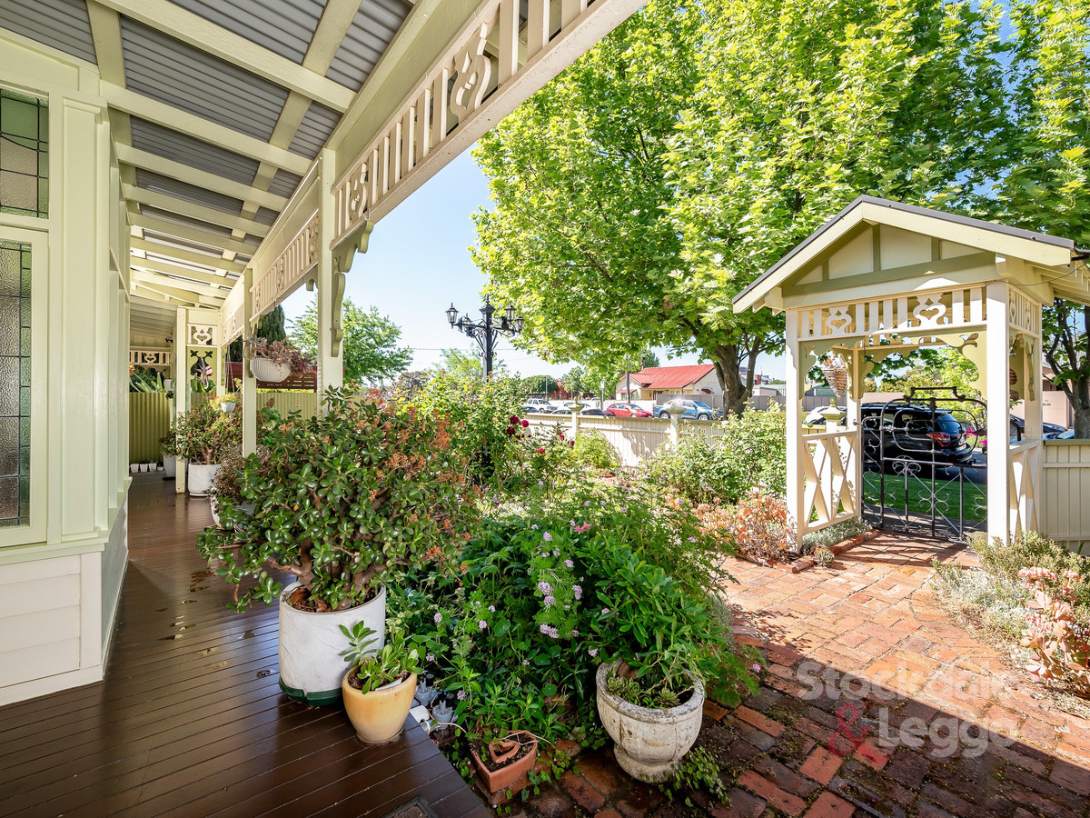 9 Corio Avenue, Shepparton VIC 3630, Shepparton - Thumbnail 8