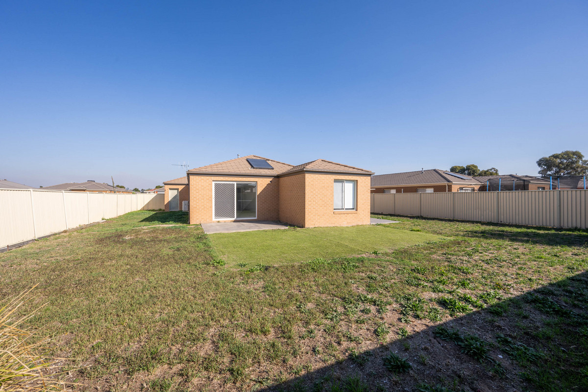 21 Westminster Avenue, Shepparton VIC 3630, Shepparton - Thumbnail 4