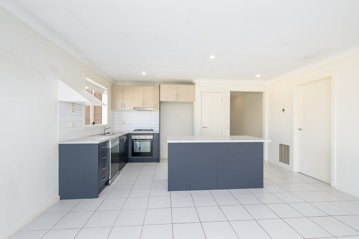 21 Westminster Avenue, Shepparton VIC 3630, Shepparton - Thumbnail 5
