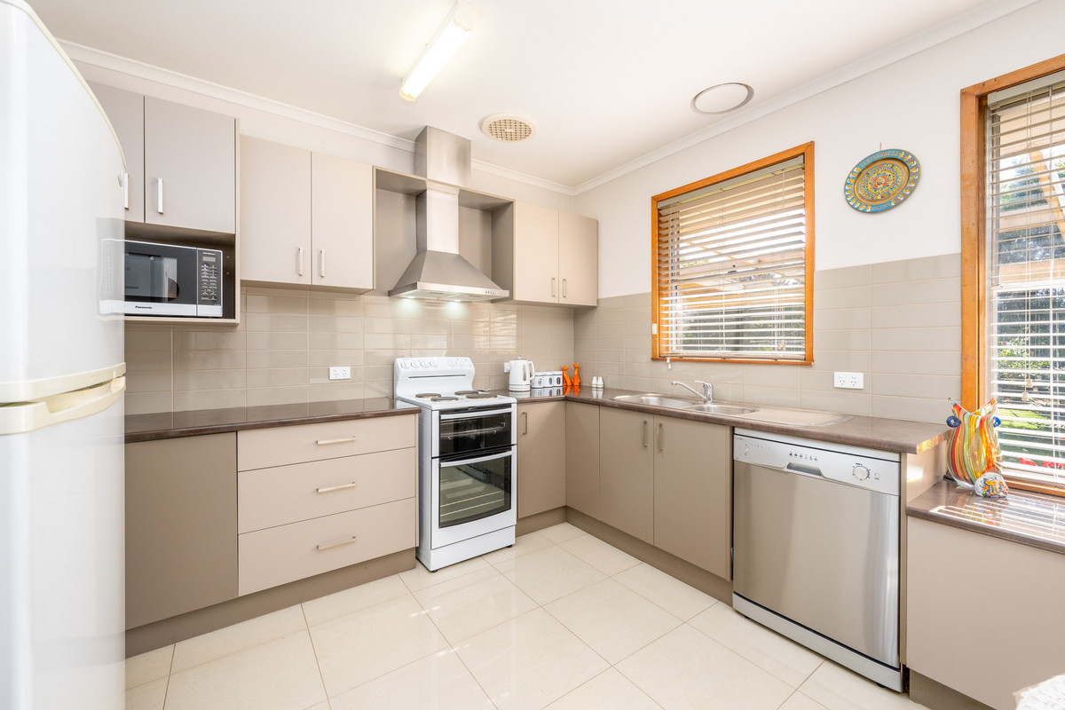 45 Community Street, SHEPPARTON VIC 3630, Shepparton - Thumbnail 2