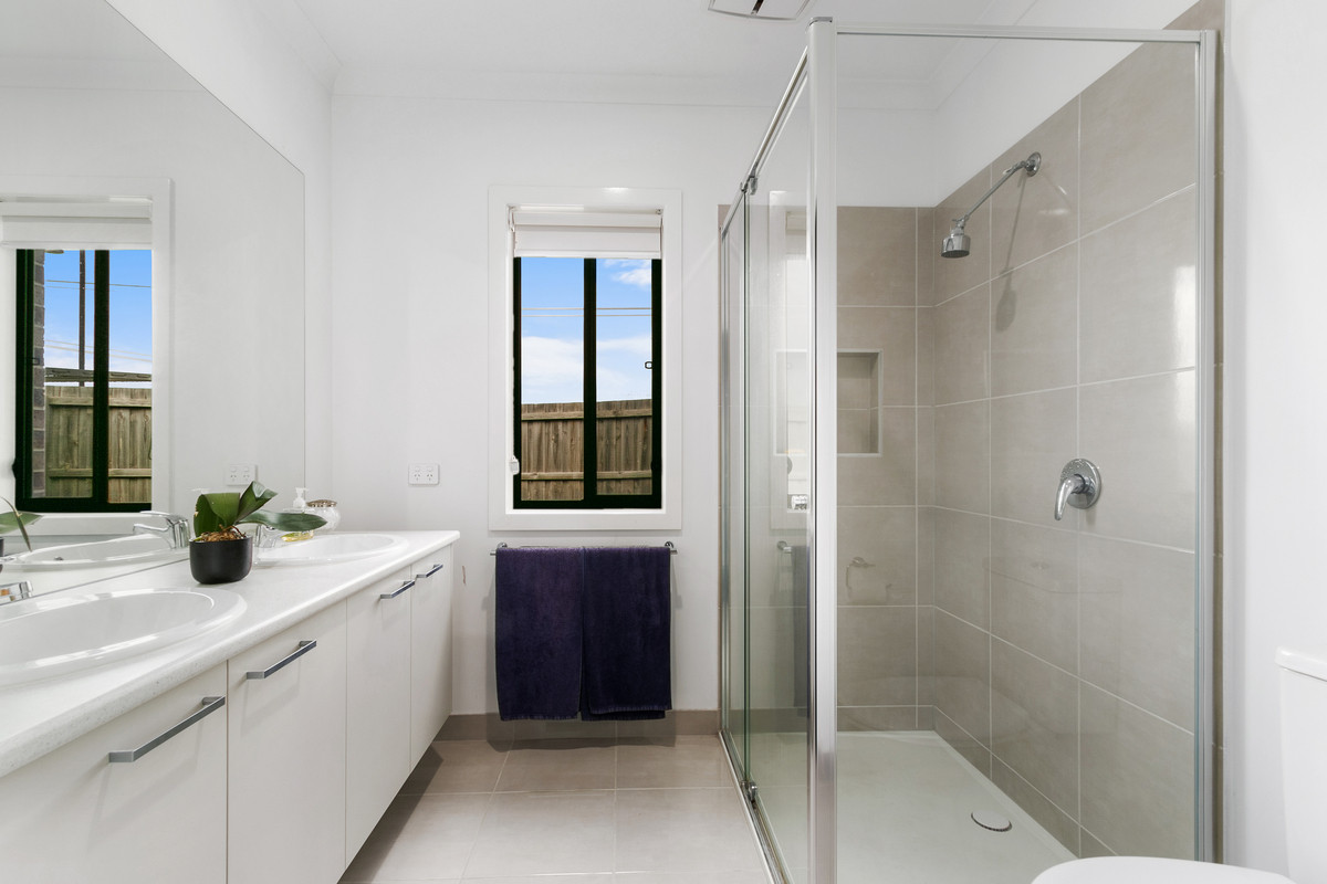 2 Esther Place, Traralgon VIC 3844, Traralgon - Thumbnail 5