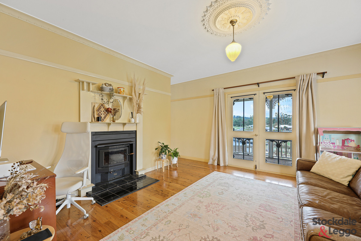 21 Balook Street, MIRBOO NORTH VIC 3871, Mirboo North - Thumbnail 2