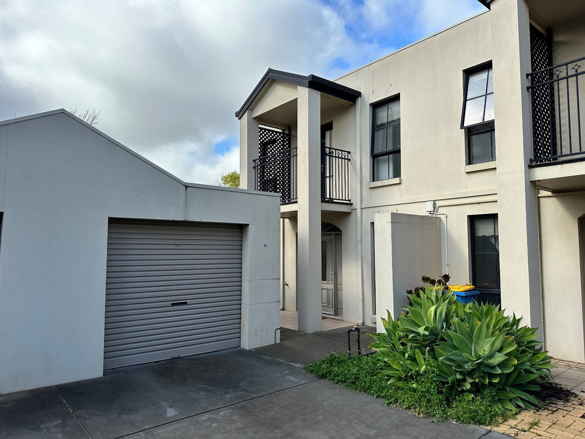 4 / 218 Fryers Street, SHEPPARTON VIC 3630, Shepparton - Image 1
