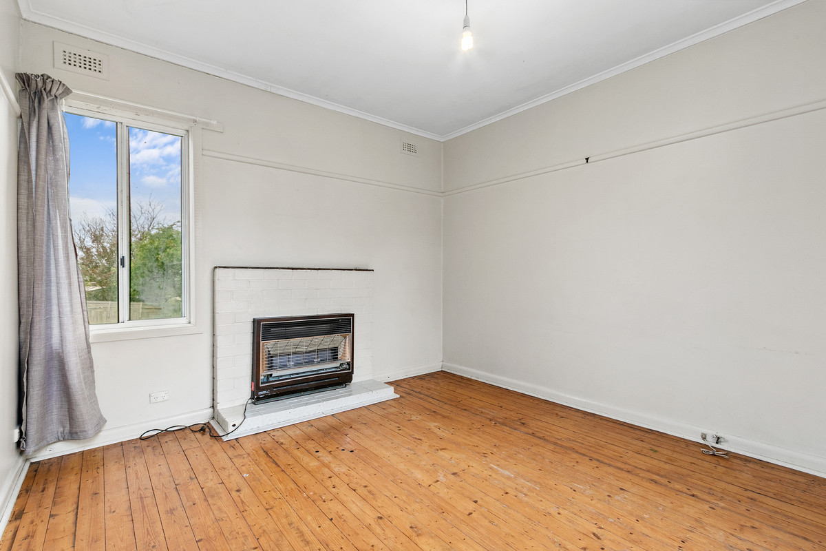 36 Butters Street, MORWELL VIC 3840, Morwell - Thumbnail 2