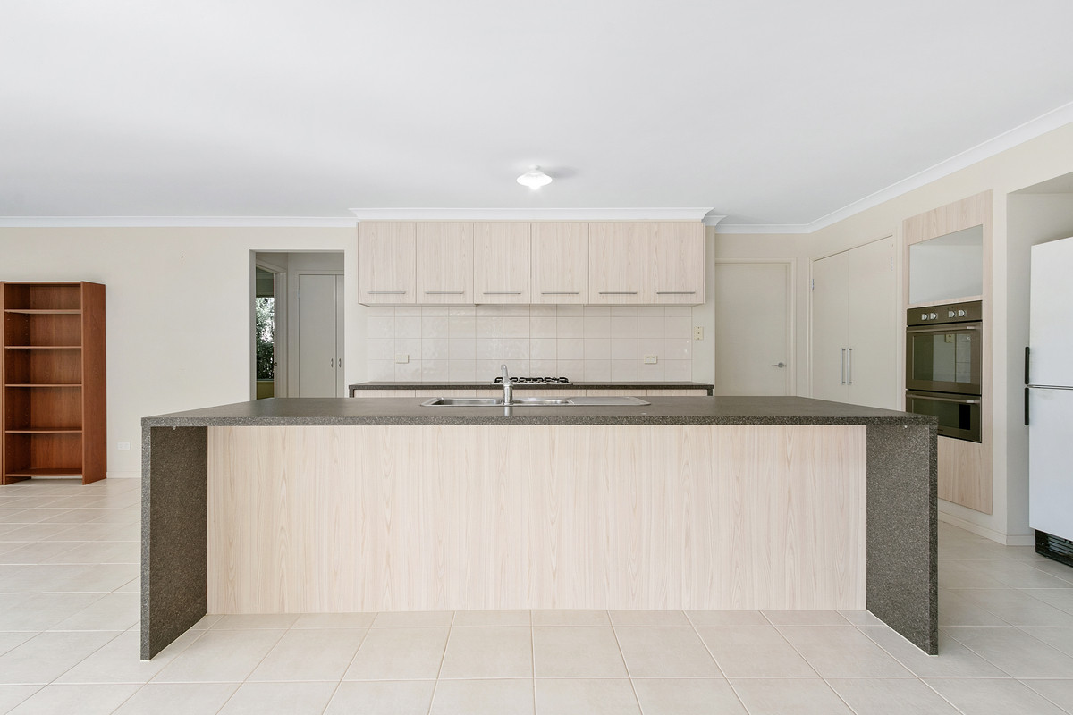 16 Lansdowne Road, Traralgon VIC 3844, Traralgon - Thumbnail 5