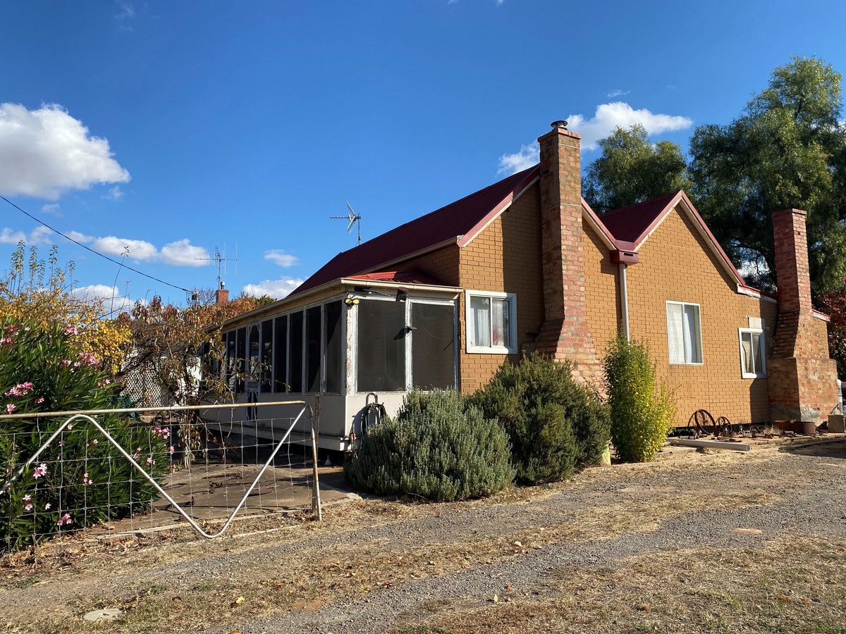 9 St Arnaud Road, Wedderburn VIC 3518, Wedderburn - Thumbnail 3