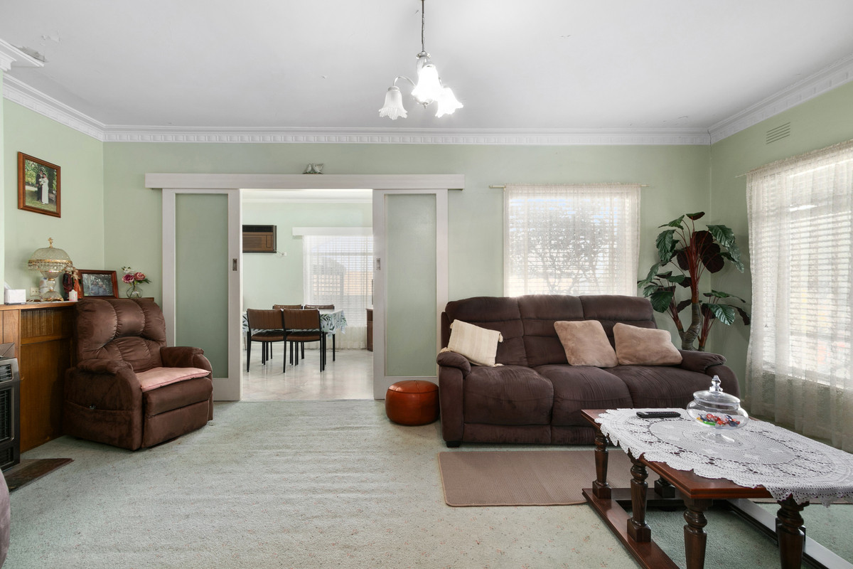 15 Savige Street, Morwell VIC 3840, Morwell - Thumbnail 4