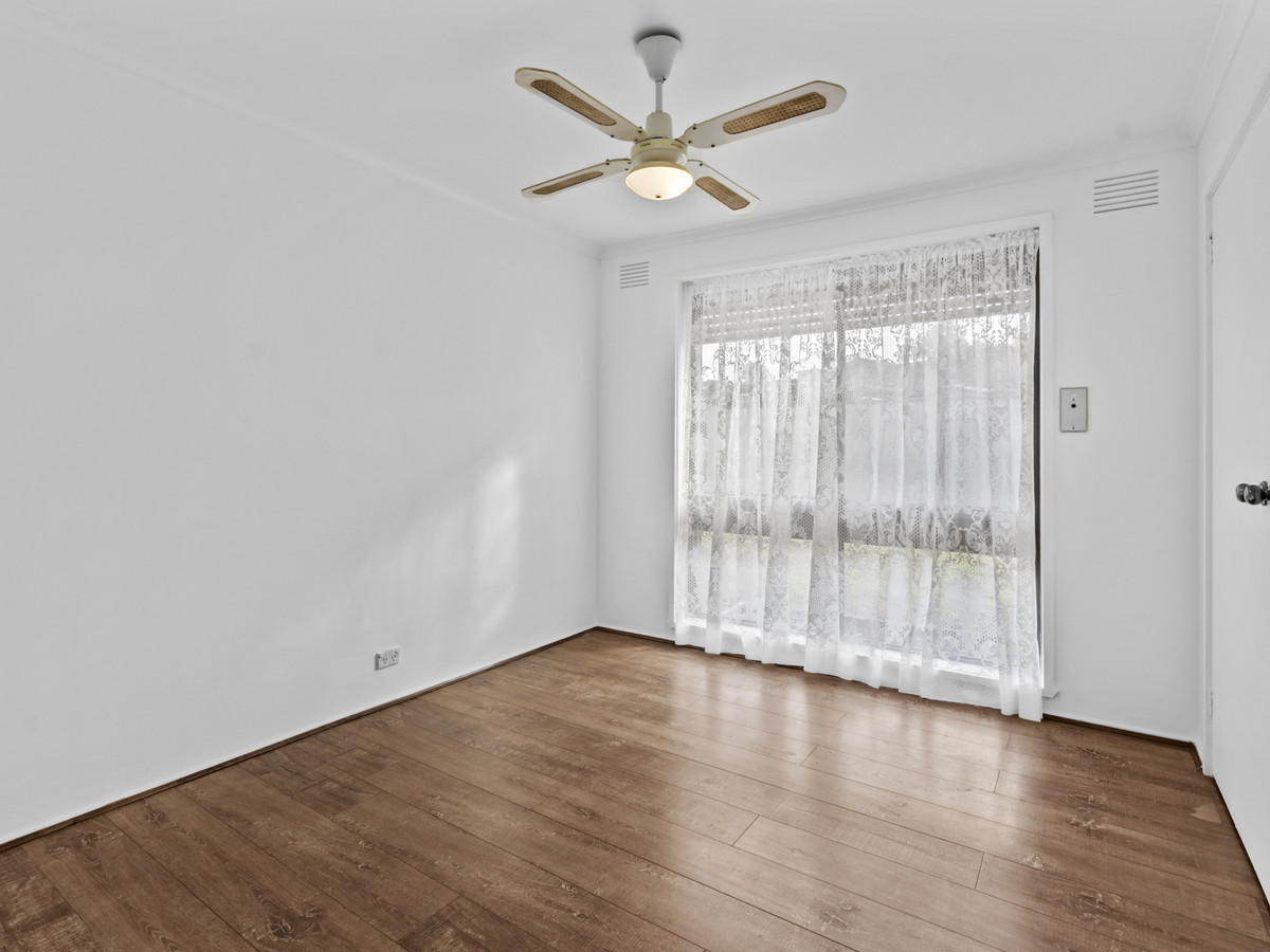 33 James Cook Drive, Melton West VIC 3337, Melton West - Thumbnail 7