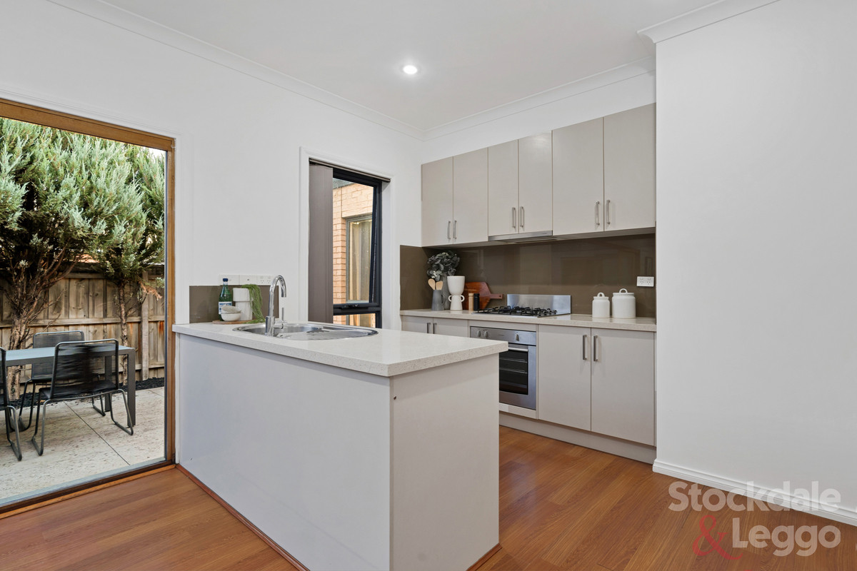 2 / 10 Churchill Street, GLENROY VIC 3046, Glenroy - Thumbnail 3