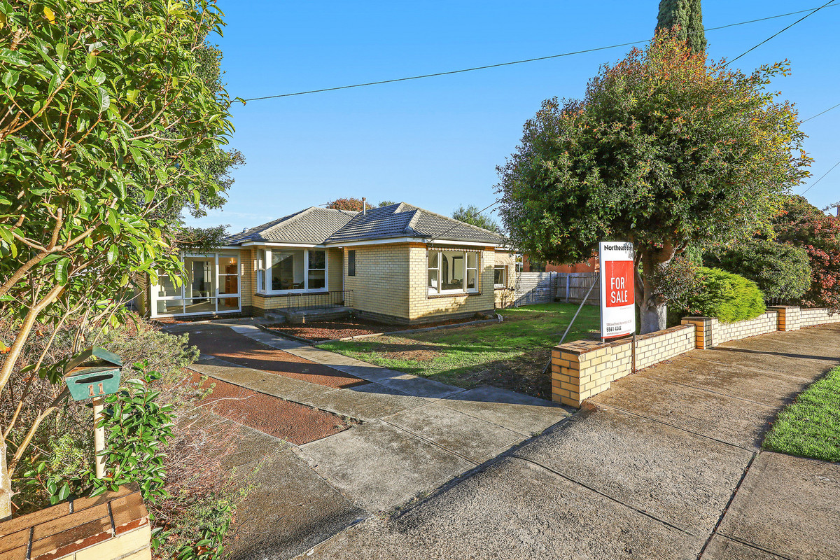 11 St James Crescent, Warrnambool VIC 3280 Stockdale & Leggo