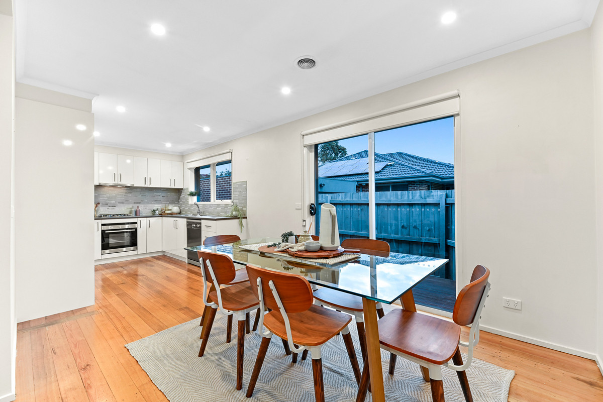 21 Ambleside Crescent, Berwick VIC 3806, Berwick - Thumbnail 6