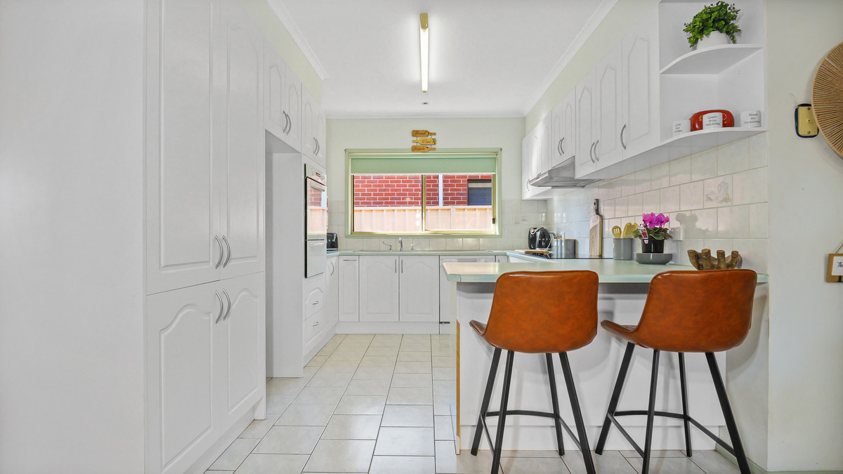 22 Nightingale Way, Shepparton VIC 3630, Shepparton - Thumbnail 2