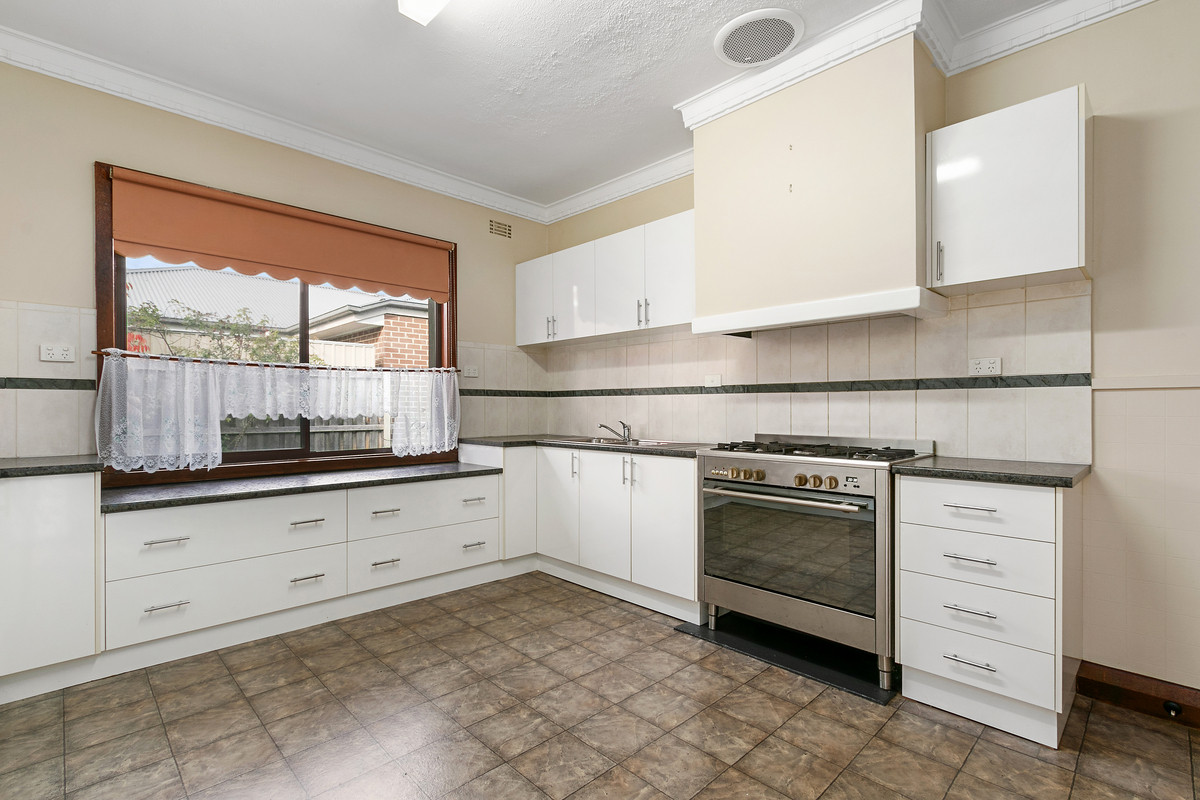 3 Mena Street, Moe VIC 3825, Moe - Thumbnail 7