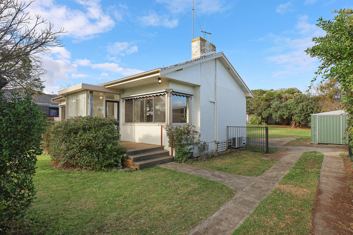 28 The Esplanade, DENNINGTON VIC 3280, Dennington - Thumbnail 2