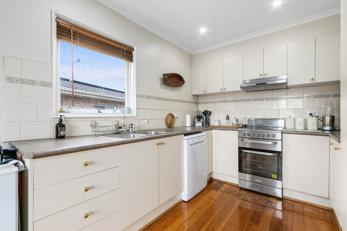 2-4 Peter Street, Morwell VIC 3840, Morwell - Thumbnail 6