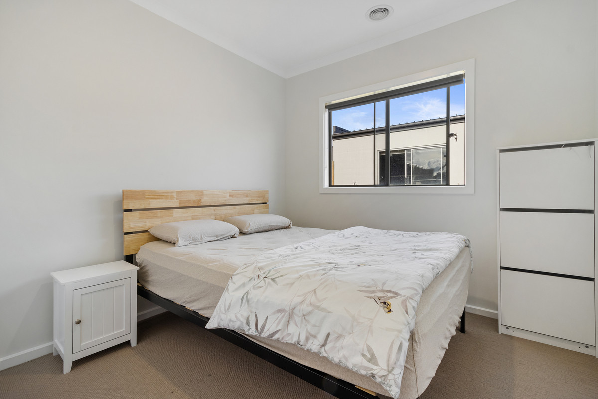 8 Viola Drive, Rockbank VIC 3335, Rockbank - Thumbnail 5