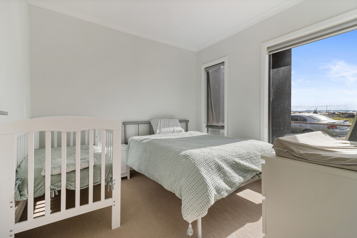 8 Viola Drive, Rockbank VIC 3335, Rockbank - Thumbnail 7