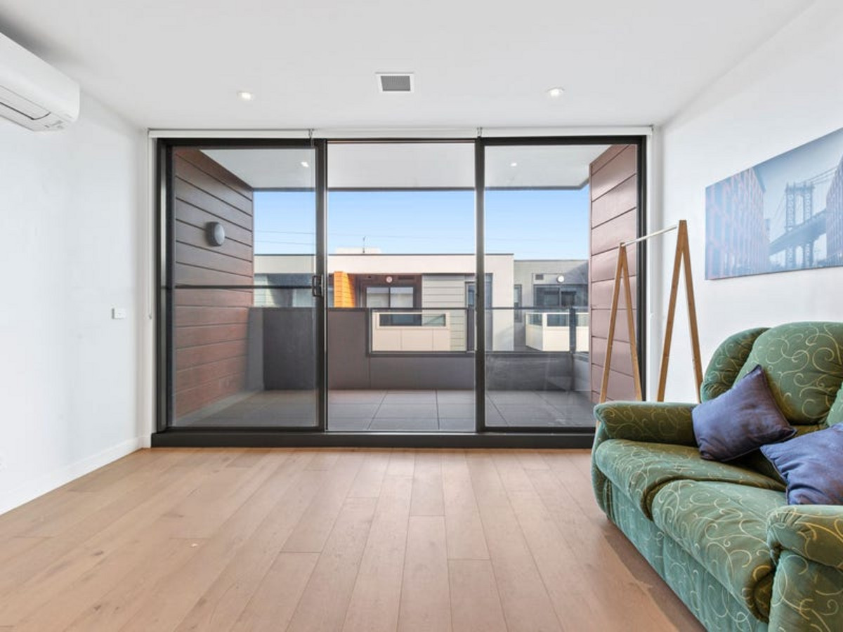 10 / 102 Colac Road, Highton VIC 3216, Highton - Thumbnail 3