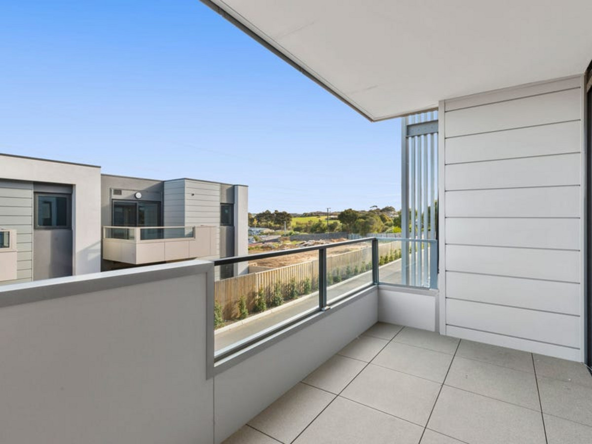 10 / 102 Colac Road, Highton VIC 3216, Highton - Thumbnail 6