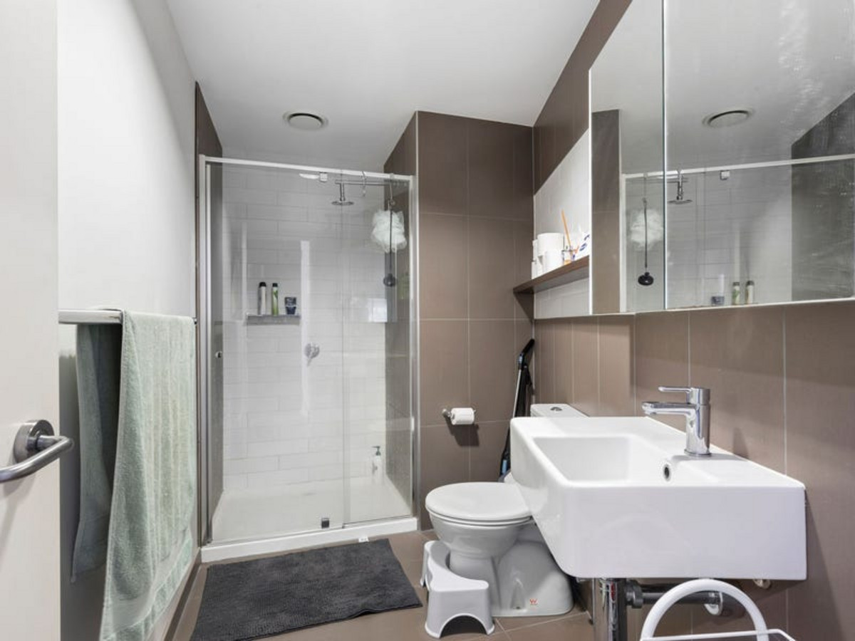 6 / 4 Ficinia Mews, Highton VIC 3216, Highton - Thumbnail 4