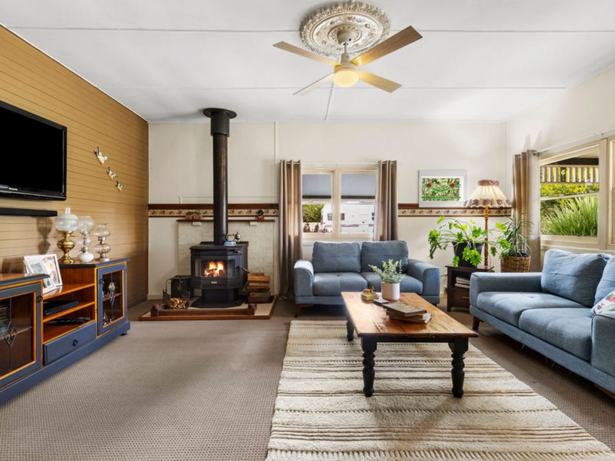 27 Wallace Street, Meredith VIC 3333, Meredith - Thumbnail 3
