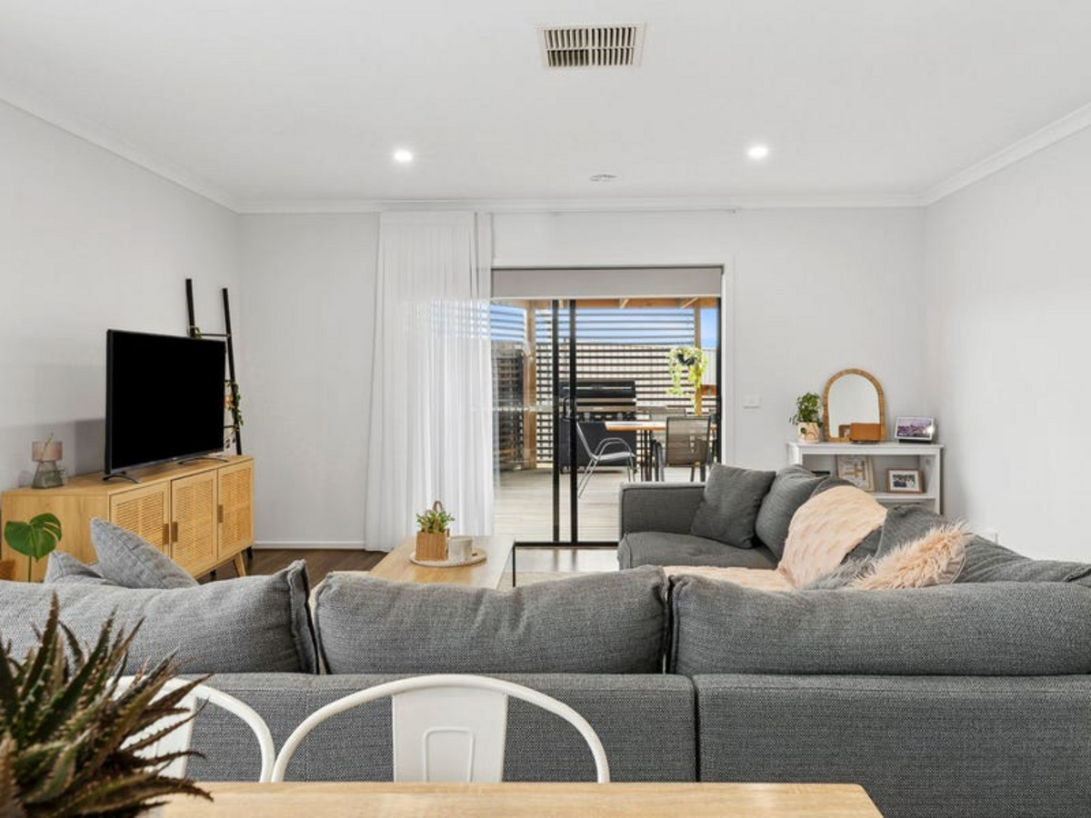 2 Fleet Court, CORIO VIC 3214, Corio - Thumbnail 5