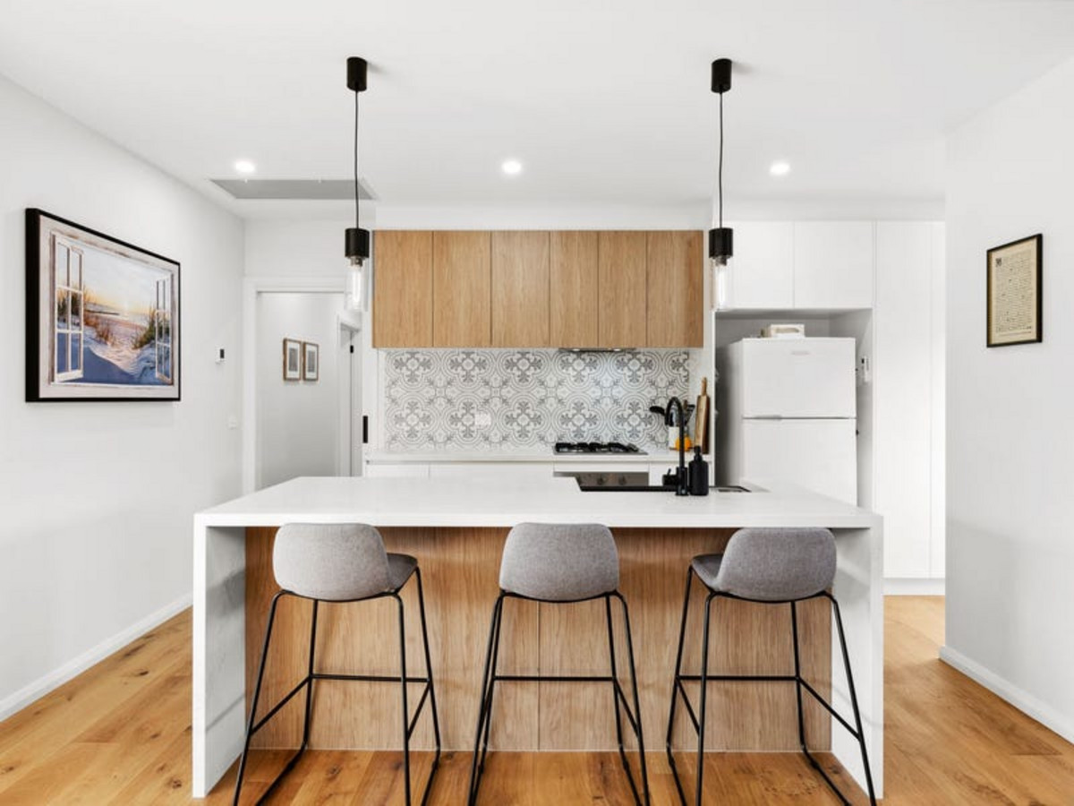 2 / 6 Hazelwood Crescent, LEOPOLD VIC 3224, Leopold - Thumbnail 3