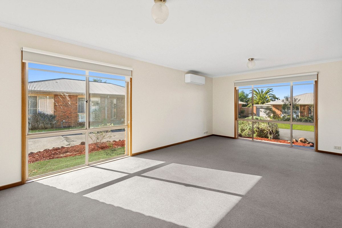 8 / 10 Forest Road North, Lara VIC 3212, Lara - Thumbnail 2