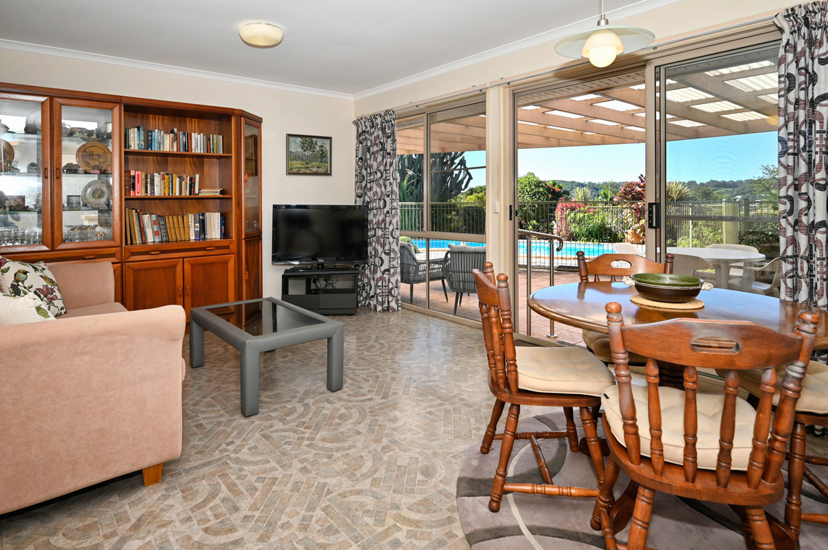 13 Dolphin Drive, Nambour QLD 4560, Nambour - Thumbnail 7